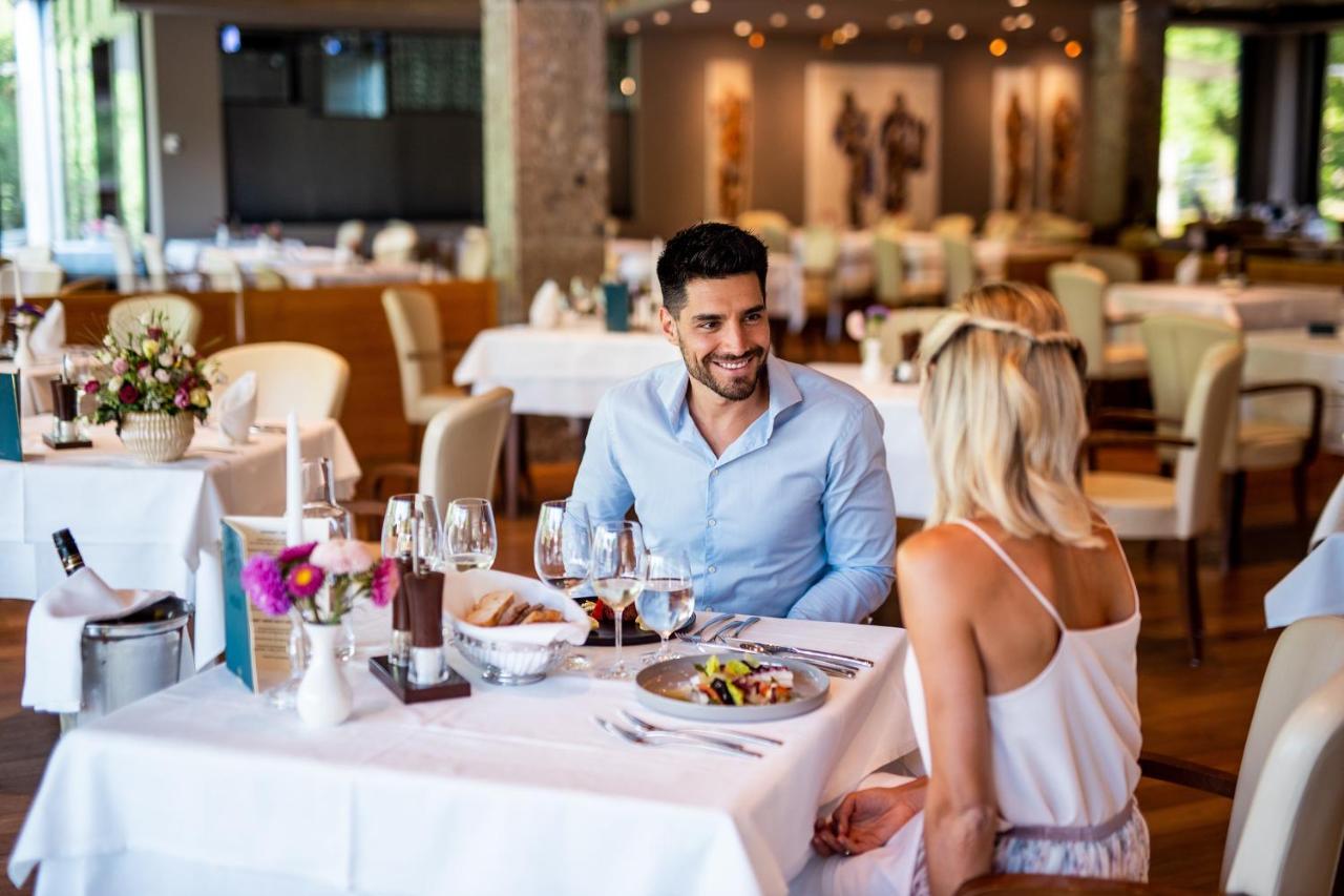 Hotel Warmbaderhof Φίλλαχ Εξωτερικό φωτογραφία