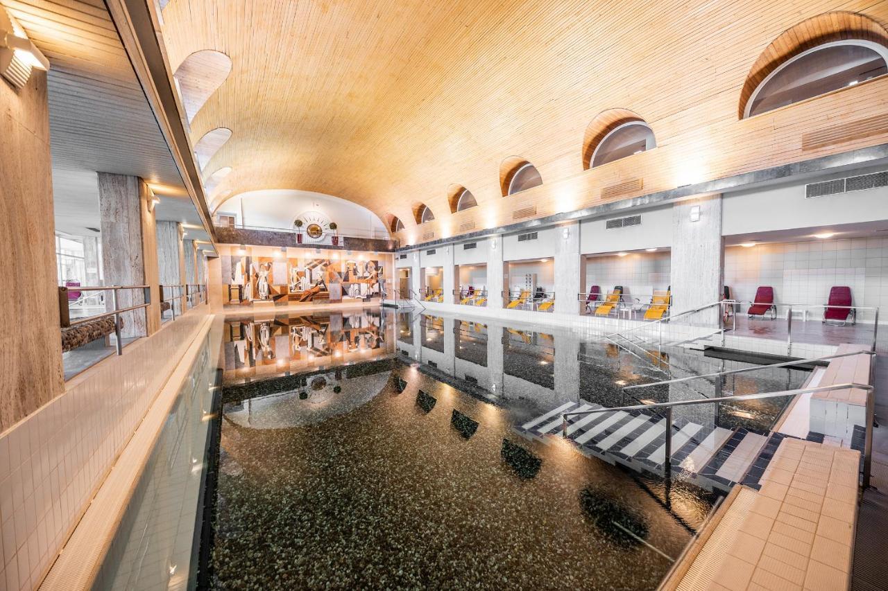 Hotel Warmbaderhof Φίλλαχ Εξωτερικό φωτογραφία